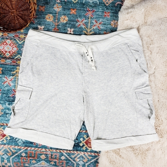 Philosophy Gray Pocket Shorts Pull On Elastic Waist Women Large - Picture 1 of 4